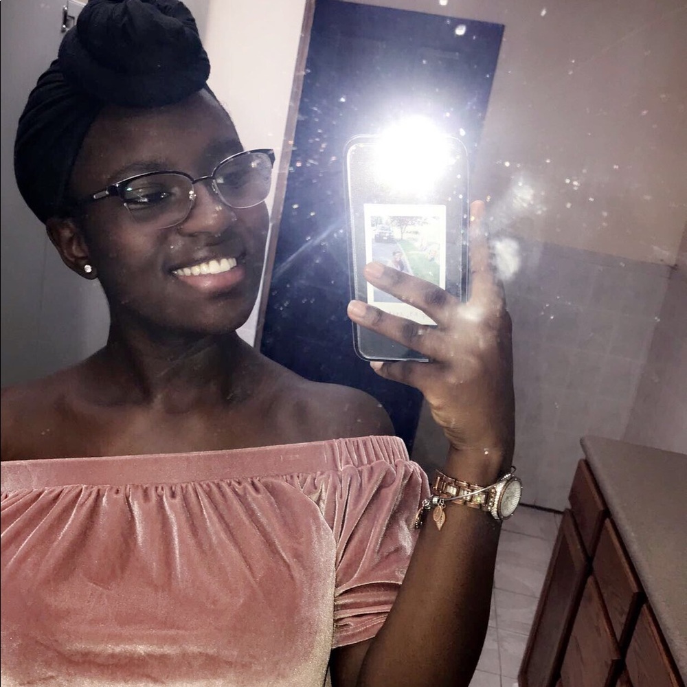 Meet your Posher, Anu